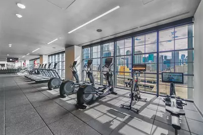 159 NE 6th St #4601, Miami, FL 33132 - Photo 26