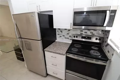 820 85th St #1, Miami Beach, FL 33141 - Photo 4