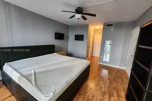 1351 NE Miami Gardens Dr, Miami, FL 33179 - Photo 10