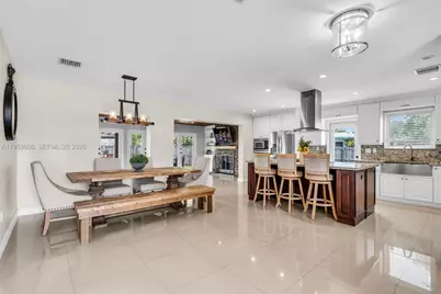 9091 SW 49th Street, Cooper City, FL 33328 - Photo 6