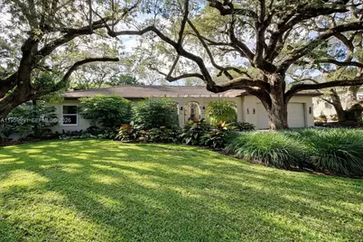 4350 Palmarito St, Coral Gables, FL 33146 - Photo 2