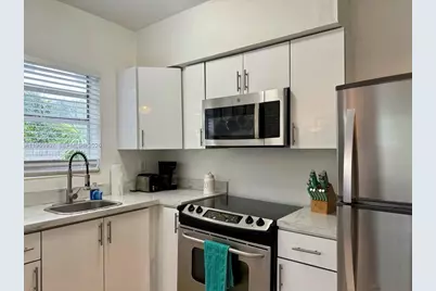 1130 NE 81st St #4, Miami, FL 33138 - Photo 1