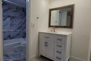 250 180th Dr, Sunny Isles Beach, FL 33160 - Photo 10