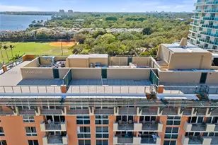 2951 S Bayshore Dr, Miami, FL 33133 - Photo 22