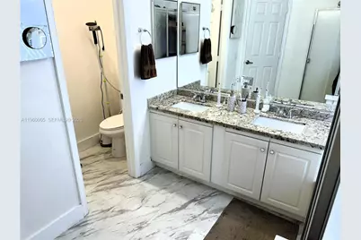 1107 Fairfield Meadows Dr, Weston, FL 33327 - Photo 18