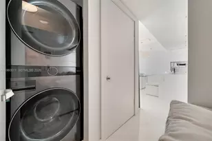 465 Brickell Ave, Miami, FL 33131 - Photo 32