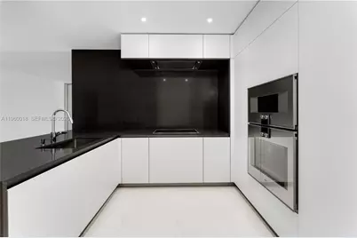 300 Biscayne Blvd Way #2009, Miami, FL 33131 - Photo 6