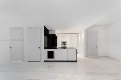 300 Biscayne Blvd Way #2009, Miami, FL 33131 - Photo 14
