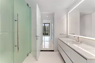 300 Biscayne Blvd Way, Miami, FL 33131 - Photo 26