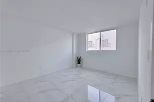 401 Ocean Dr, Miami Beach, FL 33139 - Photo 14