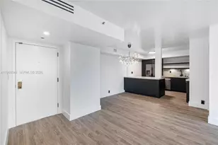 4000 Towerside Terrace, Miami, FL 33138 - Photo 10