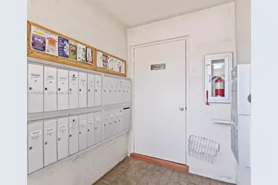 300 S Hollybrook Dr #203, Pembroke Pines, FL 33025 - Photo 26