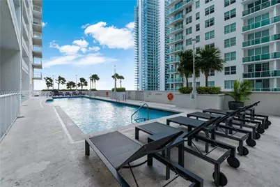 1200 Brickell Bay Dr #1705, Miami, FL 33131 - Photo 28