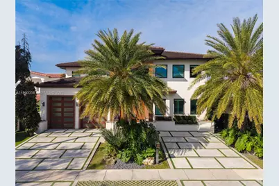 12880 N Bayshore Dr, North Miami, FL 33181 - Photo 1