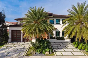 12880 N Bayshore Dr, North Miami, FL 33181 - Photo 1