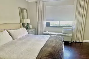 437 Lakeview Dr, Weston, FL 33326 - Photo 18