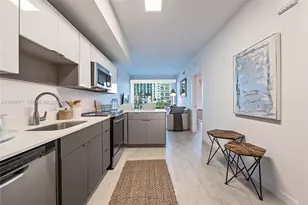 321 NE 26th St, Miami, FL 33137 - Photo 14