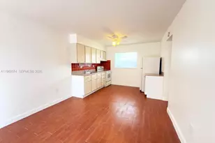 1942 Thomas St, Hollywood, FL 33020 - Photo 2