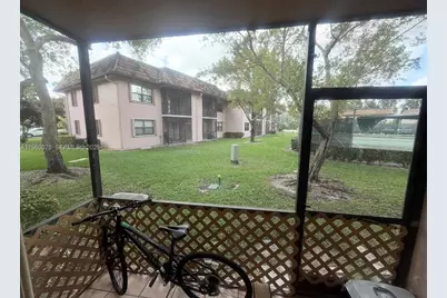 10541 NW 10th St #103, Pembroke Pines, FL 33026 - Photo 8