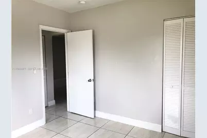 1940 Washington Ave #11, Opa-Locka, FL 33054 - Photo 6