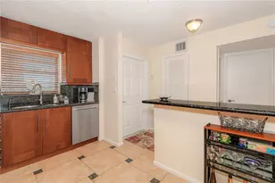 3051 NE 48th St, Fort Lauderdale, FL 33308 - Photo 14