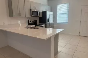 2025 Viewfinder, Kissimmee, FL 34758 - Photo 4