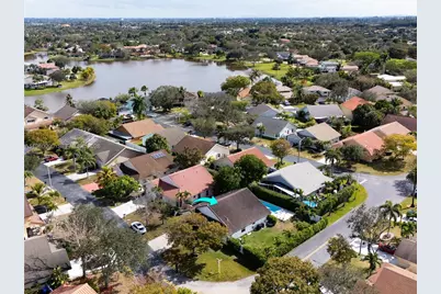 20550 NW 7th St, Pembroke Pines, FL 33029 - Photo 26