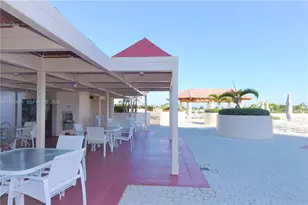 20185 E Country Club Dr, Aventura, FL 33180 - Photo 38