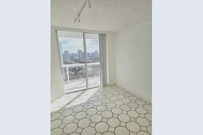 20185 E Country Club Dr #2505, Aventura, FL 33180 - Photo 24