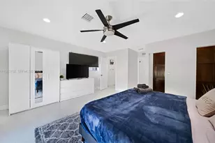 31 SE 12th St, Pompano Beach, FL 33060 - Photo 32