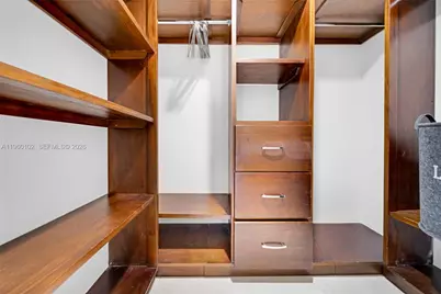 31 SE 12th St, Pompano Beach, FL 33060 - Photo 34