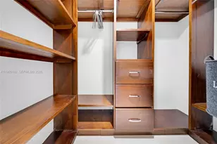 31 SE 12th St, Pompano Beach, FL 33060 - Photo 34