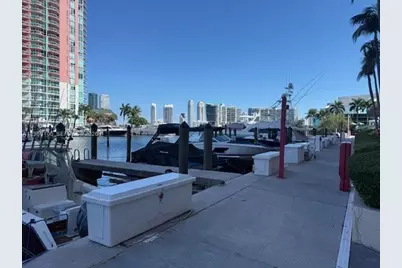 3330 NE 190th St #1815, Aventura, FL 33180 - Photo 42