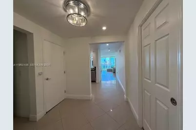 3330 NE 190th St #1815, Aventura, FL 33180 - Photo 22