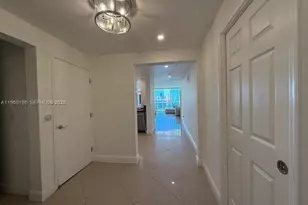 3330 NE 190th St, Aventura, FL 33180 - Photo 22