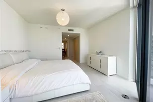 1000 Brickell Plaza, Miami, FL 33131 - Photo 14