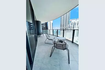1000 Brickell Plz #4301, Miami, FL 33131 - Photo 16