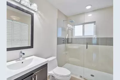 5517 Sardinia St, Coral Gables, FL 33146 - Photo 38