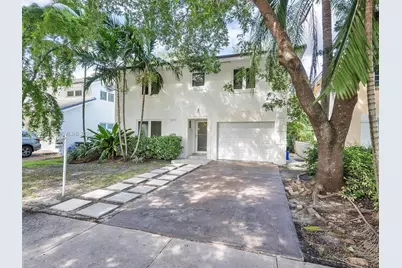 5517 Sardinia St, Coral Gables, FL 33146 - Photo 2
