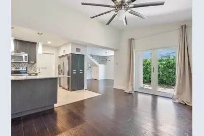 5517 Sardinia St, Coral Gables, FL 33146 - Photo 4