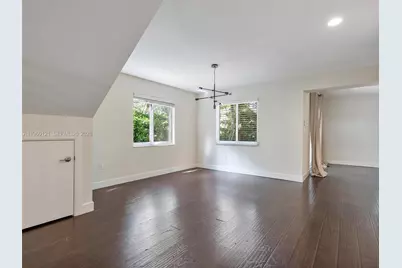 5517 Sardinia St, Coral Gables, FL 33146 - Photo 12