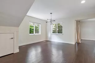 5517 Sardinia St, Coral Gables, FL 33146 - Photo 12