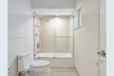 5517 Sardinia St, Coral Gables, FL 33146 - Photo 30