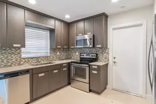 5517 Sardinia St, Coral Gables, FL 33146 - Photo 18