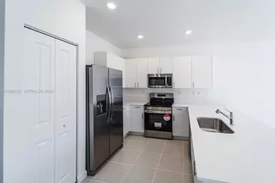 2620 SE 28th Dr #2620, Homestead, FL 33035 - Photo 12