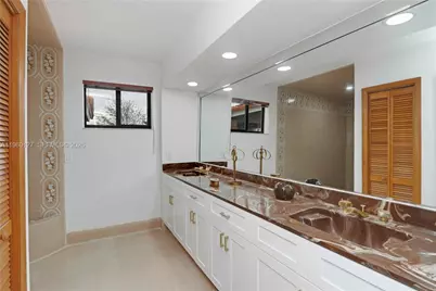 2220 SW 90th Ave, Miami, FL 33165 - Photo 14