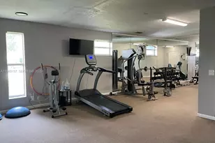 470 Executive Center Dr, West Palm Beach, FL 33401 - Photo 10