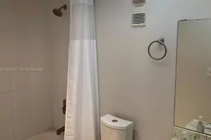 470 Executive Center Dr, West Palm Beach, FL 33401 - Photo 6