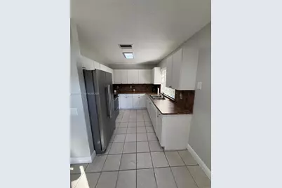 1364 Cottonwood Cir #1364, Weston, FL 33326 - Photo 14