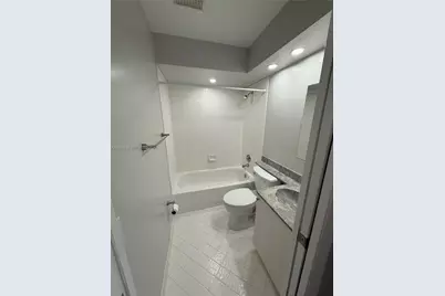 1364 Cottonwood Cir #1364, Weston, FL 33326 - Photo 24